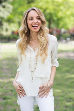 Gabrielle Bernstein © Chloe Crespi